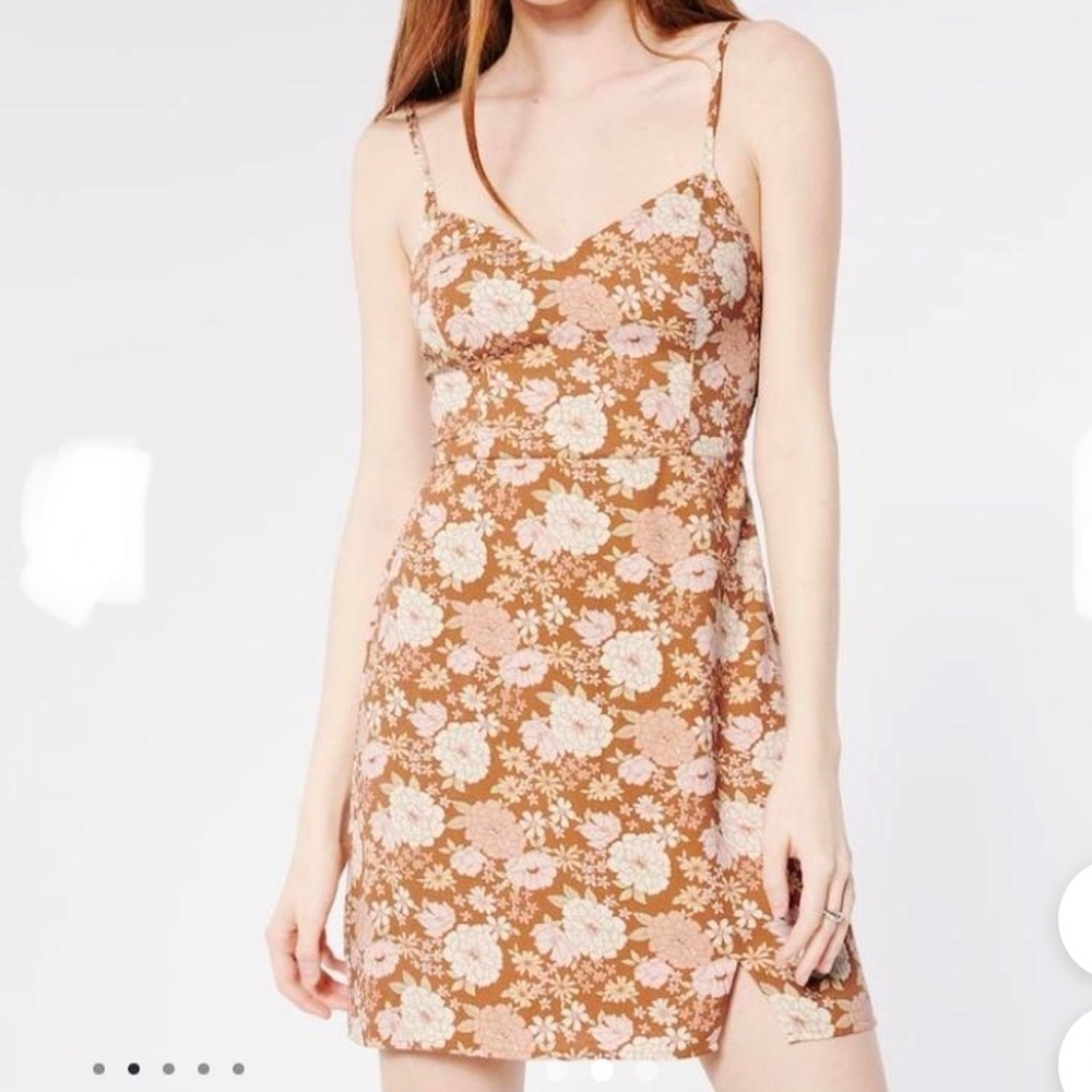 HOLLISTER Floral Strappy Mini Dress Size Large